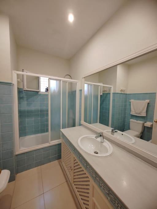 Apartament Escapada Santa Justa Sewilla Zewnętrze zdjęcie